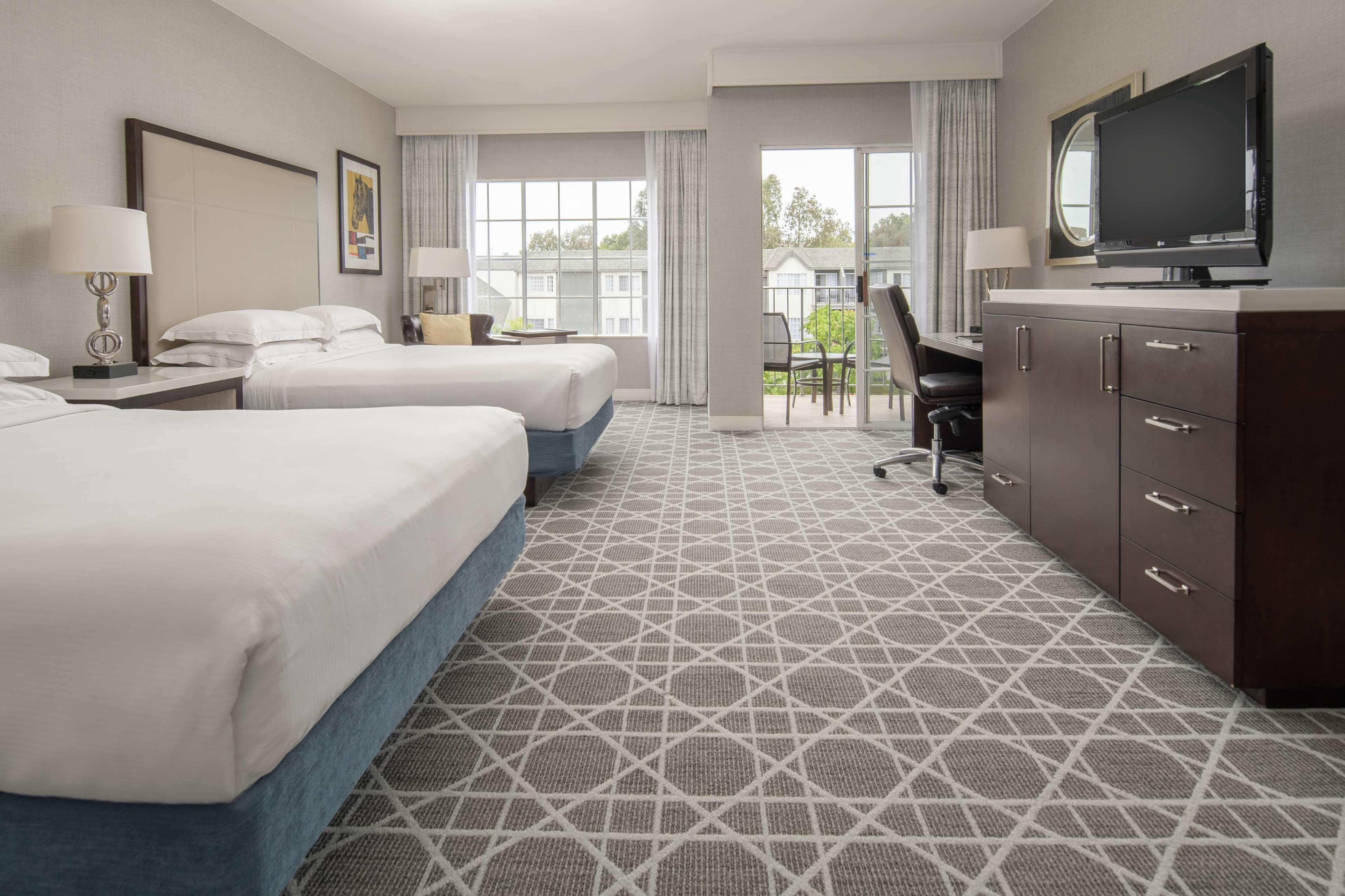 Hilton San Diego/Del Mar Extérieur photo